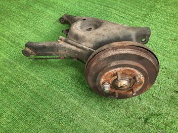 СТУПИЦА НА MITSUBISHI CHARIOT GRANDIS N84W 4G64