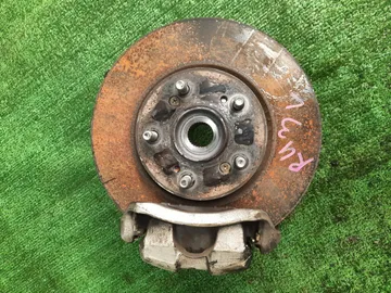 СТУПИЦА НА HONDA VEZEL RU3 LEB