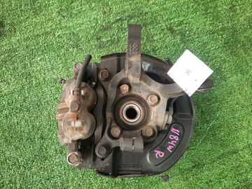 СТУПИЦА НА MITSUBISHI CHARIOT GRANDIS N84W 4G64