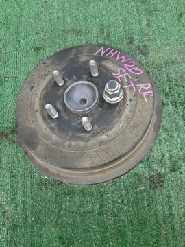 СТУПИЦА НА TOYOTA PRIUS NHW20 1NZ-FXE