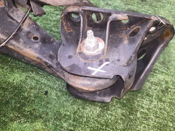 СТУПИЦА НА NISSAN SERENA PC24 SR20DE