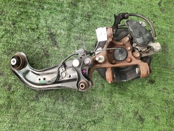 СТУПИЦА НА TOYOTA COROLLA ZWE219H 2ZR-FXE