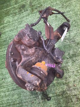 СТУПИЦА НА MITSUBISHI CANTER FE50E 4M51