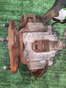 СТУПИЦА НА MITSUBISHI CANTER FE50E 4M51