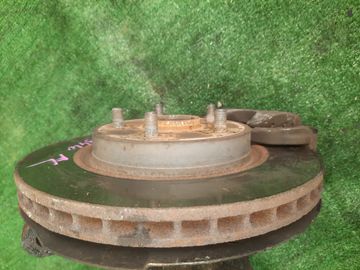 СТУПИЦА НА SUZUKI ESCUDO TD94W H27A