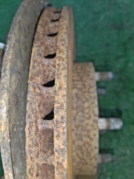 СТУПИЦА НА HONDA STEPWGN RF3 K20A