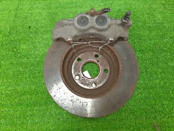 СУППОРТ ТОРМОЗОВ НА TOYOTA CELSIOR UCF30 3UZ-FE