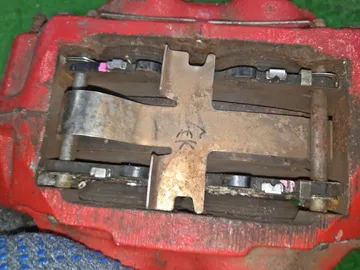 СУППОРТ ТОРМОЗОВ НА SUBARU IMPREZA WRX GDA EJ20T