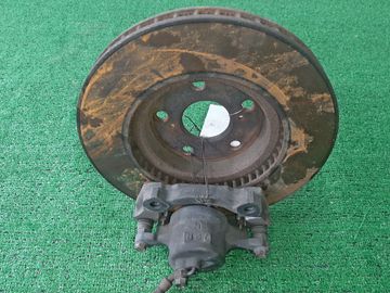 СУППОРТ ТОРМОЗОВ НА TOYOTA CROWN GRS182