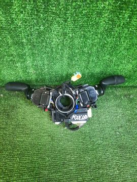 ПОДРУЛЕВОЙ ПЕРЕКЛЮЧАТЕЛЬ НА TOYOTA YARIS CROSS MXPJ10