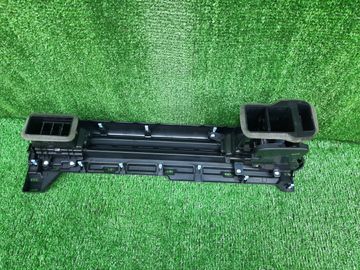 ВОЗДУХОВОД НА HONDA VEZEL RV5