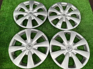 КОЛПАКИ НА КОЛЕСА НА TOYOTA