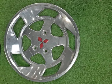 КОЛПАКИ НА КОЛЕСА НА MITSUBISHI CANTER FE508