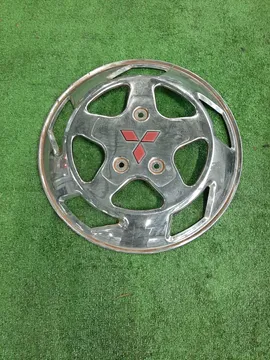 КОЛПАКИ НА КОЛЕСА НА MITSUBISHI CANTER FE508
