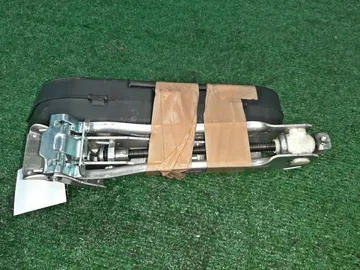 ДОМКРАТ НА AUDI A4 8EC