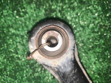 ТЯГА ПОПЕРЕЧНАЯ НА MITSUBISHI LANCER CEDIA CS2W 4G15