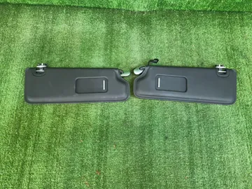 КОЗЫРЕК НА BENTLEY FLYING SPUR 3W2