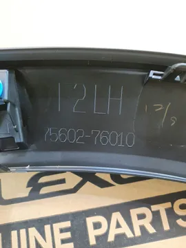 РАСШИРИТЕЛЬ КРЫЛА НА LEXUS UX250H MZAH10