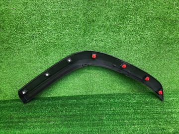 РАСШИРИТЕЛЬ КРЫЛА НА TOYOTA LAND CRUISER VJA300