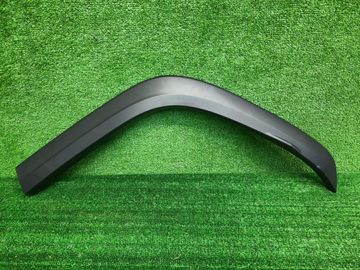 РАСШИРИТЕЛЬ КРЫЛА НА TOYOTA LAND CRUISER VJA300