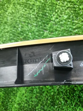 РАСШИРИТЕЛЬ КРЫЛА НА TOYOTA FORTUNER GUN156