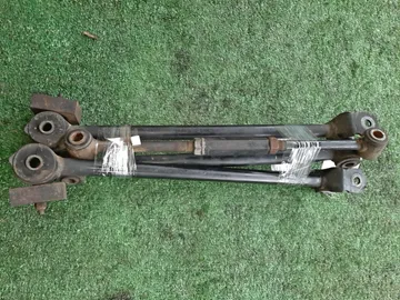 ТЯГА ПОПЕРЕЧНАЯ НА TOYOTA CALDINA AT191G 7A-FE