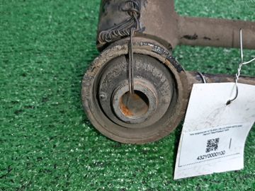 ТЯГА ПРОДОЛЬНАЯ НА MITSUBISHI DELICA PD6W 6G72