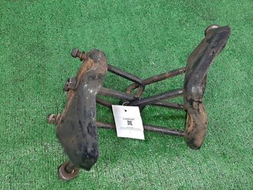 СТРЕМЯНКА РЕССОРЫ НА NISSAN ATLAS TGF22 TD23