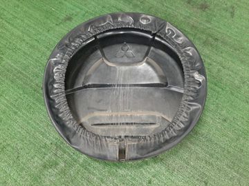 КОЛПАК ЗАПАСКИ НА MITSUBISHI PAJERO IO H77W