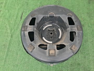 КОЛПАК ЗАПАСКИ НА SUZUKI ESCUDO TDA4W