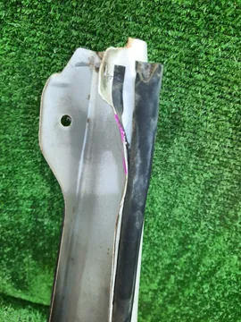 ЩЕКА НА NISSAN ATLAS F23