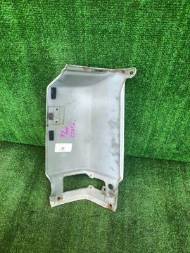 ЩЕКА НА NISSAN ATLAS F22