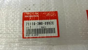 НАКЛАДКА БАМПЕРА НА HONDA VEZEL RV4