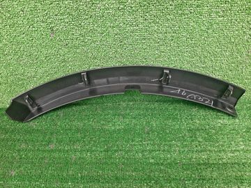НАКЛАДКА БАМПЕРА НА TOYOTA FORTUNER GUN156