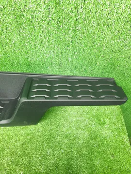 НАКЛАДКА БАМПЕРА НА TOYOTA TACOMA GRN305L