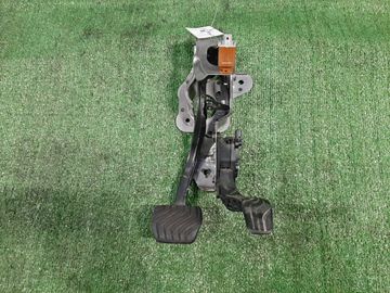 ПЕДАЛЬ ГАЗА НА NISSAN X-TRAIL SNT33 KR15DDT