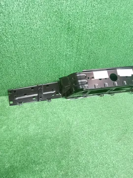 НАКЛАДКА БАМПЕРА НА TOYOTA TACOMA GRN305L