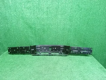 НАКЛАДКА БАМПЕРА НА TOYOTA TACOMA GRN305L