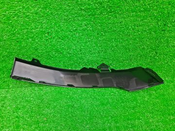 НАКЛАДКА БАМПЕРА НА TOYOTA CROWN AZSH35