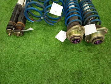 СТОЙКА НА HONDA CAPA GA4 D15B