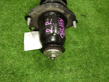 СТОЙКА НА TOYOTA SIENTA NHP170G 1NZ-FXE