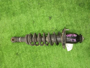 СТОЙКА НА TOYOTA SIENTA NHP170G 1NZ-FXE
