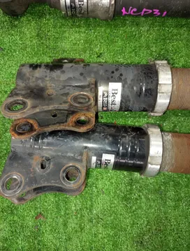 СТОЙКА НА TOYOTA BB NCP31 1NZ-FE