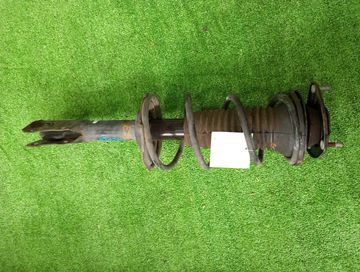 СТОЙКА НА TOYOTA IST NCP60 2NZ-FE