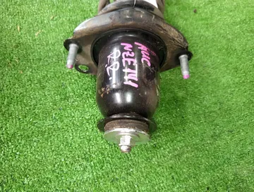 СТОЙКА НА TOYOTA COROLLA  AXIO NZE141 1NZ-FE
