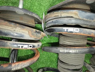 СТОЙКА НА TOYOTA COROLLA AE111 4A-FE