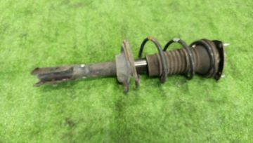 СТОЙКА НА TOYOTA IST NCP60 2NZ-FE