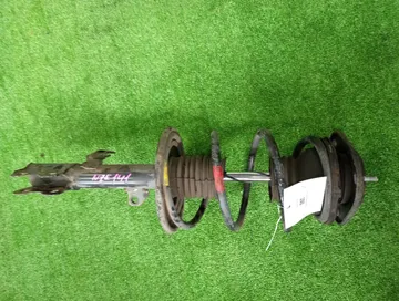 СТОЙКА НА TOYOTA COROLLA  AXIO NZE141 1NZ-FE