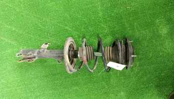 СТОЙКА НА TOYOTA COROLLA  AXIO NZE141 1NZ-FE