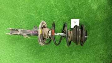 СТОЙКА НА TOYOTA COROLLA  AXIO NZE141 1NZ-FE
